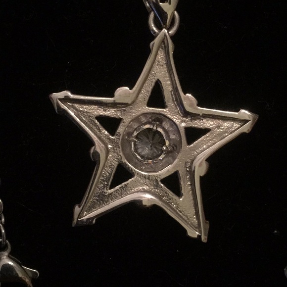STAR of DAVID SS, 18" chain with Center Stone - Picture 2 of 6
